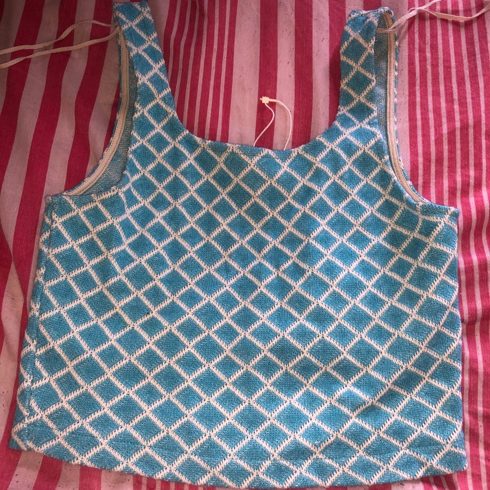 Blue top